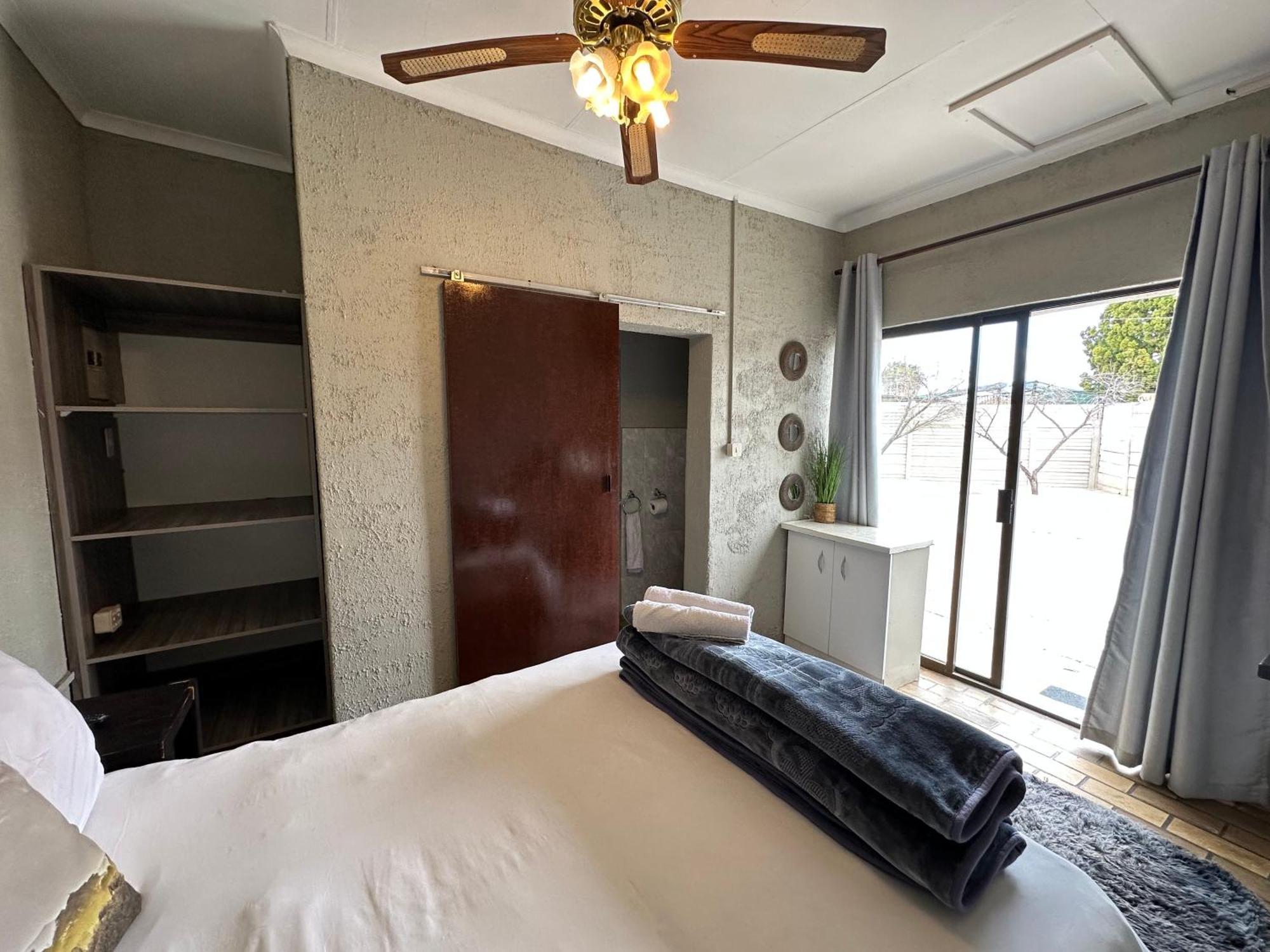 Favour Guest House 波罗克瓦尼 外观 照片